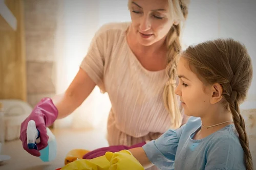 Уборка в доме с детьми: основные правила